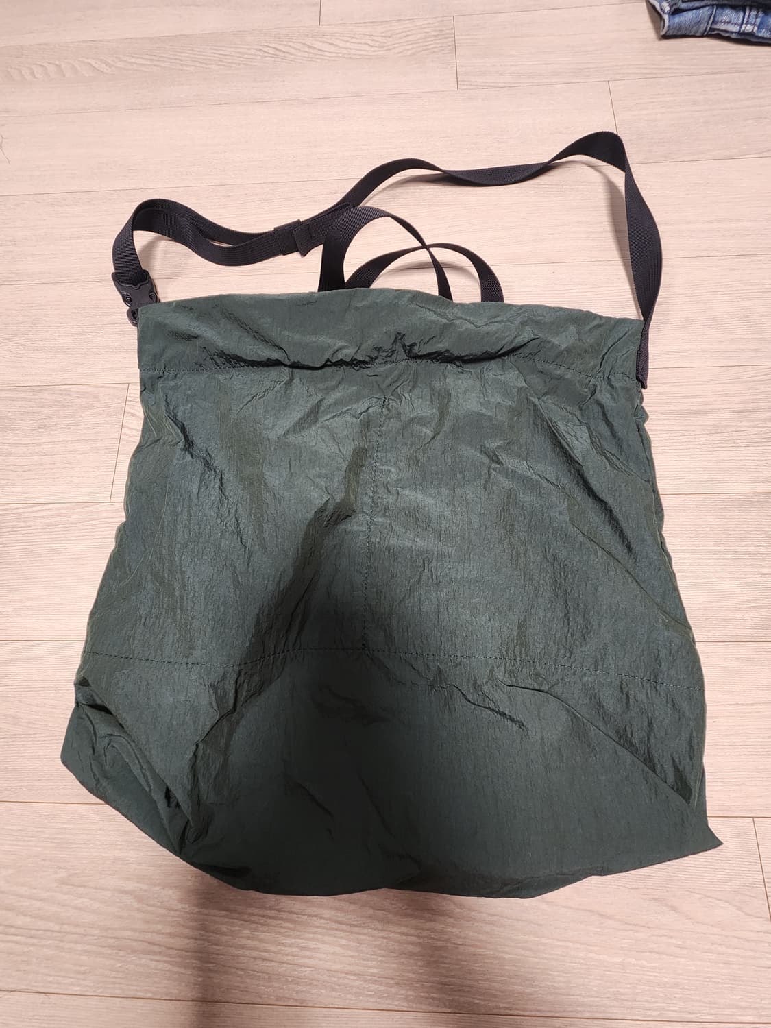 Ends and means 엔즈앤드민즈 패커블 숄더백 우즈그린  상품이미지6