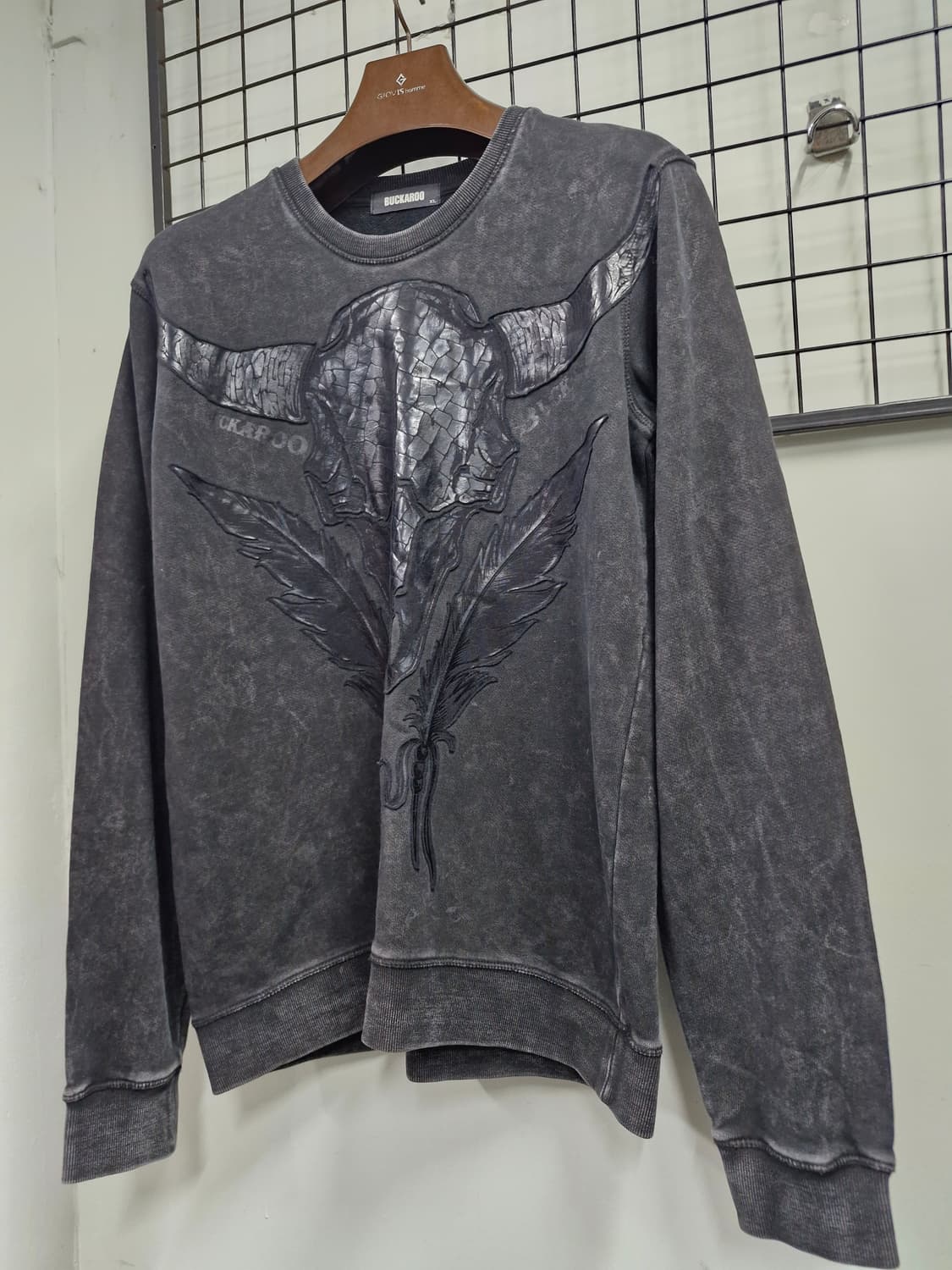 100L 버커루 프린팅 맨투맨. 상품이미지3