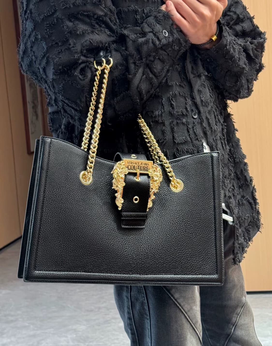 베르사체 진 쿠튀르 블랙 토트백 상품이미지3