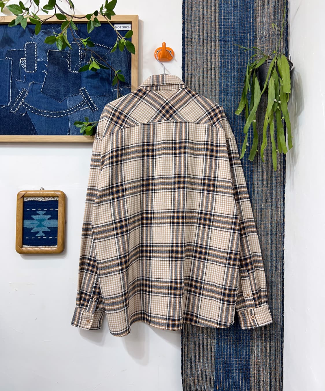 KUTIR   Loose-Fit Flannel Shirt 상품이미지2