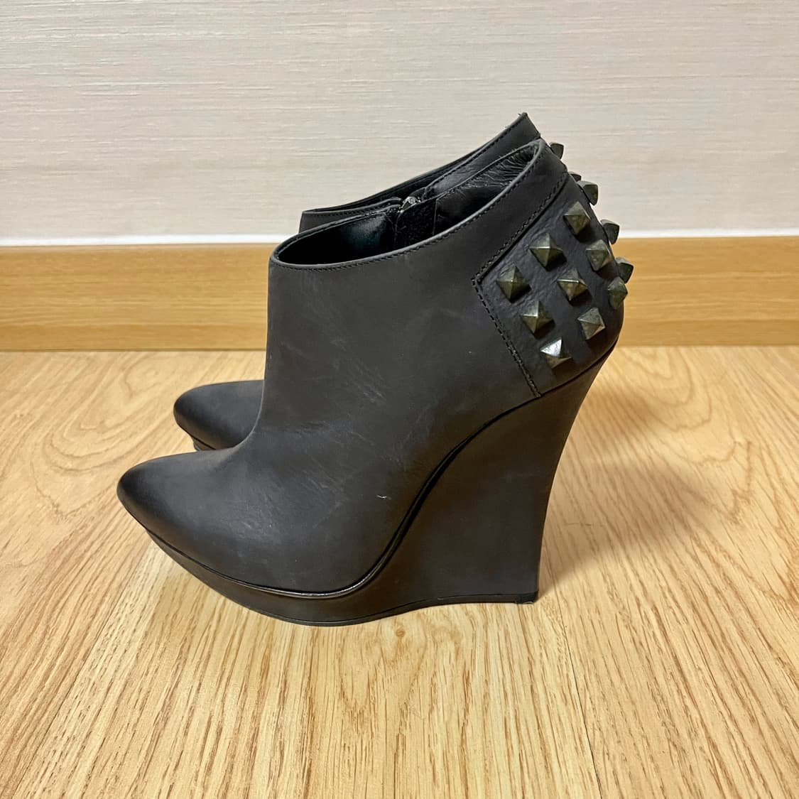 McQUEEN 알렉산더 맥퀸 부츠 MADE IN ITALY 상품이미지3