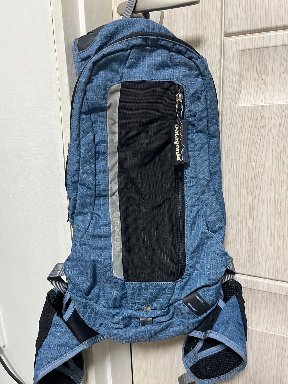 파타고니아 나인 트레일즈 15L 배낭 상품이미지1