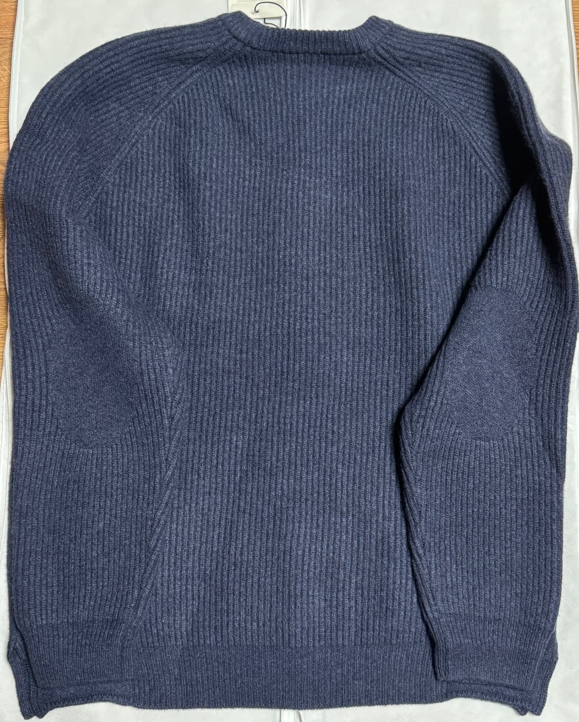 해칭룸 헤비 울 니트 블루 상품이미지4