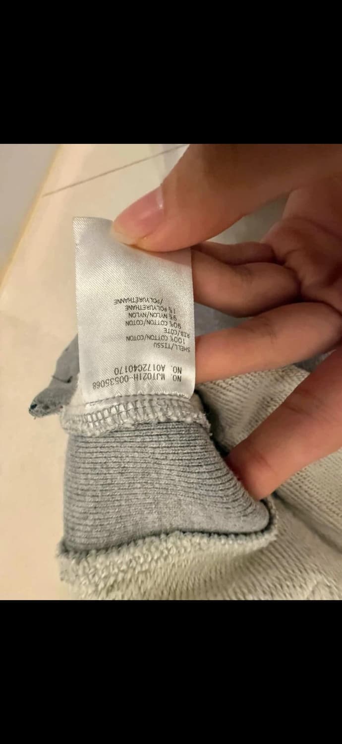 톰브라운 맨투맨 2사이즈 싸게 팝니다 상품이미지4