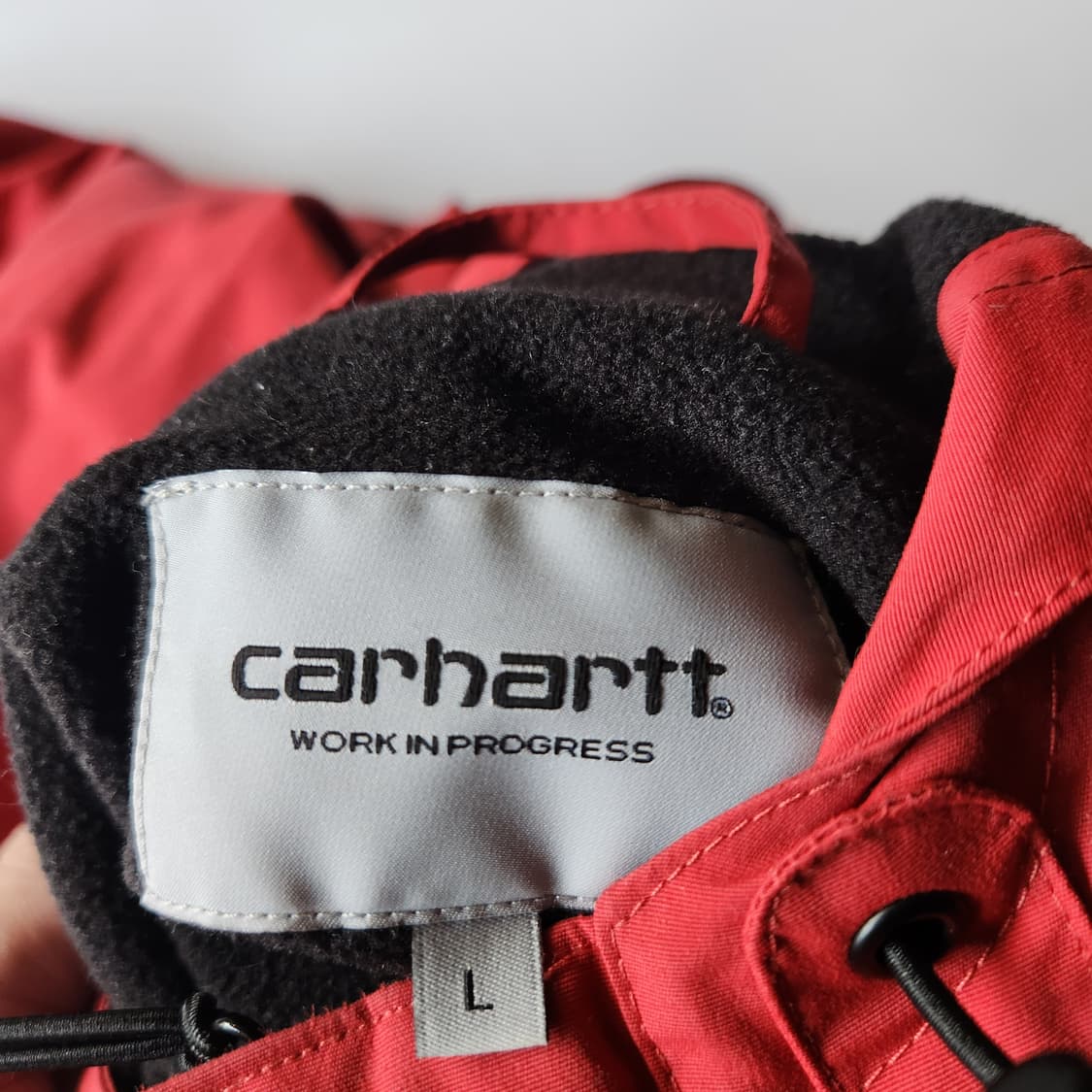 칼하트 WIP 님부스 풀오버 상품이미지9