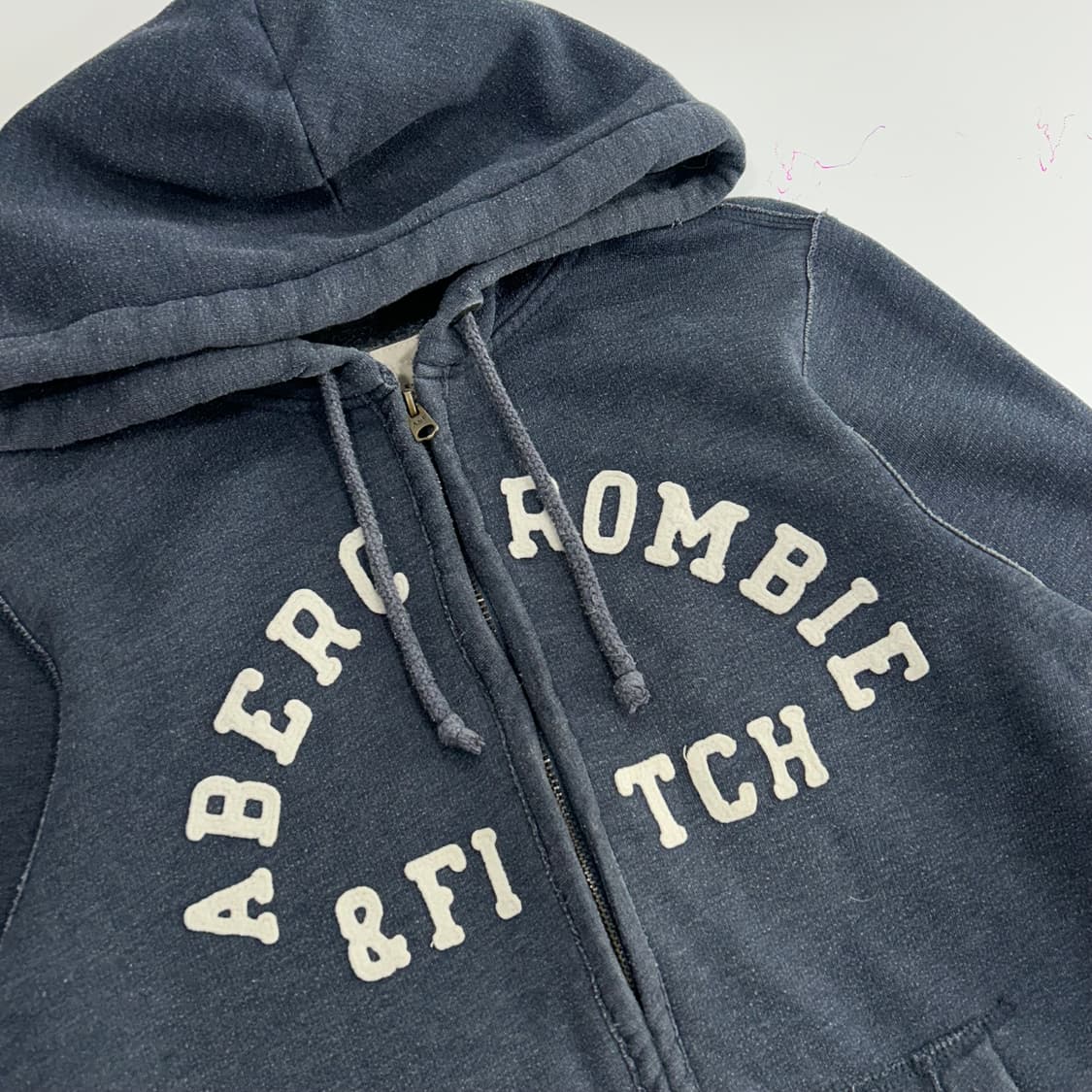 Abercrombie 아베크롬비 스펠아웃로고 네이비 후드집업 상품이미지4