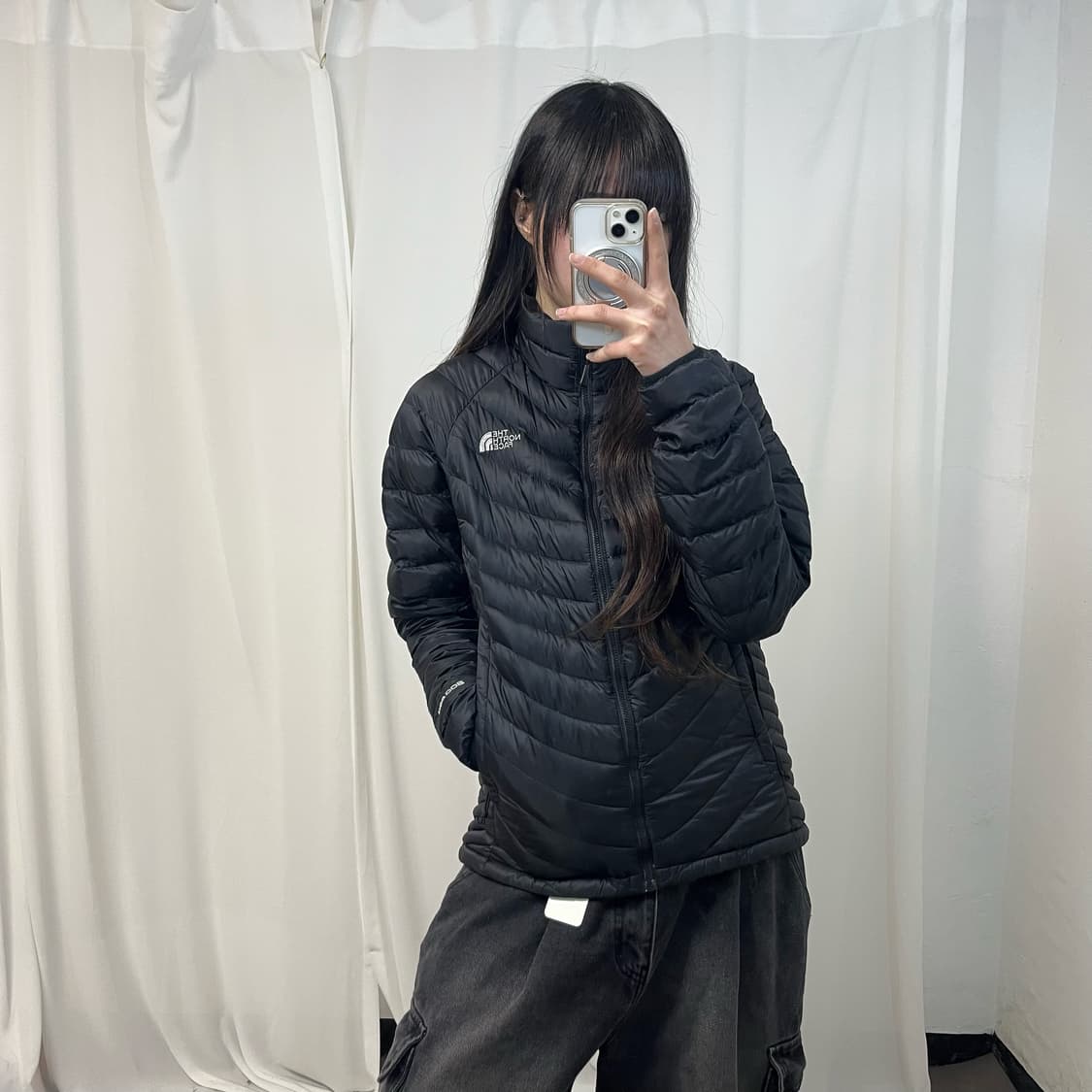 The North Face black lightweight padding 상품이미지1