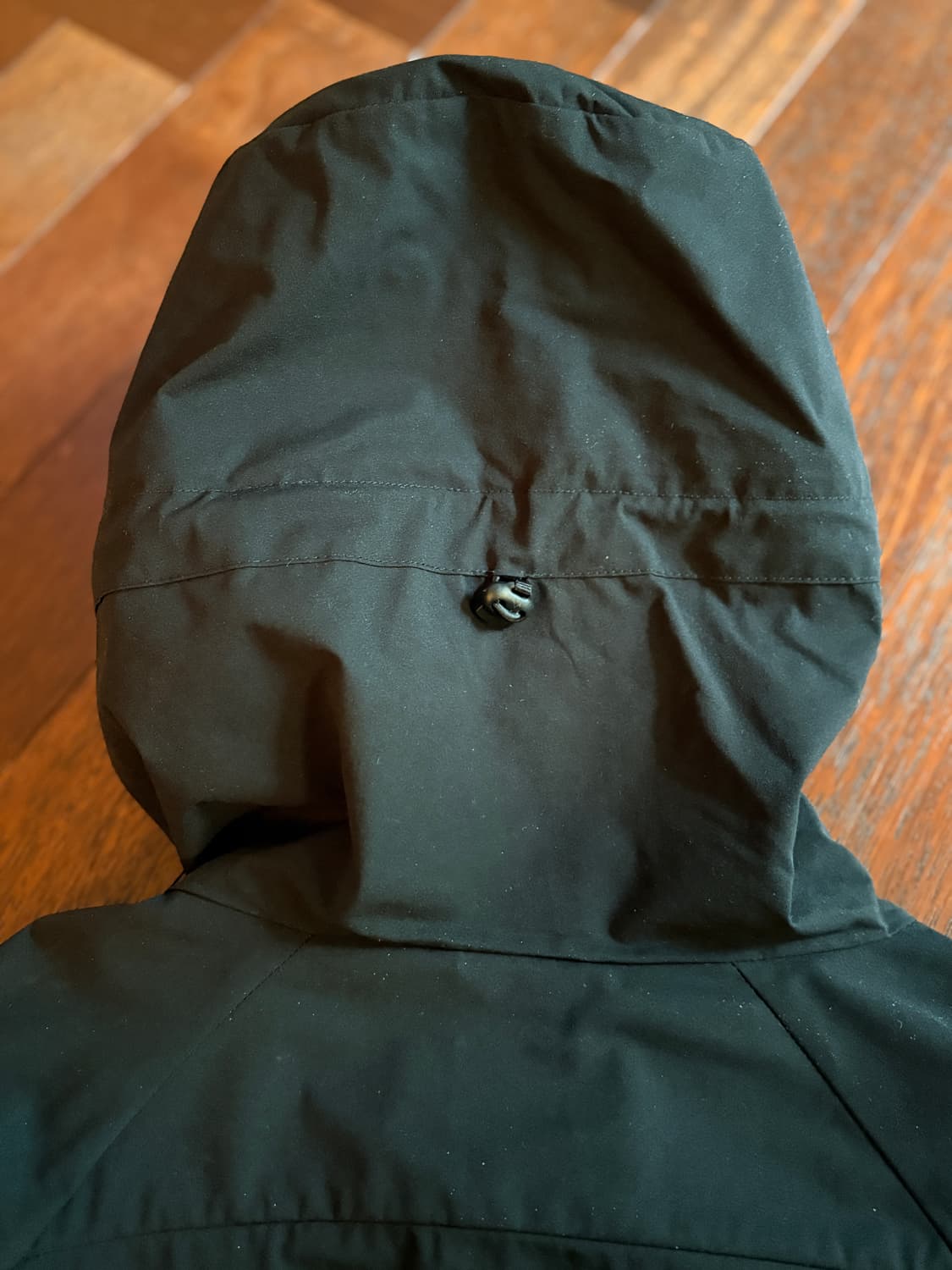 C.P. Company 블랙 경량 후드 바람막이 상품이미지3