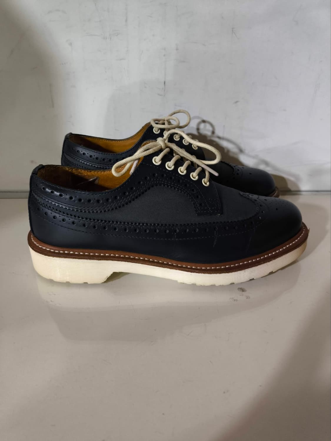 uk5 240mm 닥터마틴 알프레드 윙팁 네이비 상품이미지2