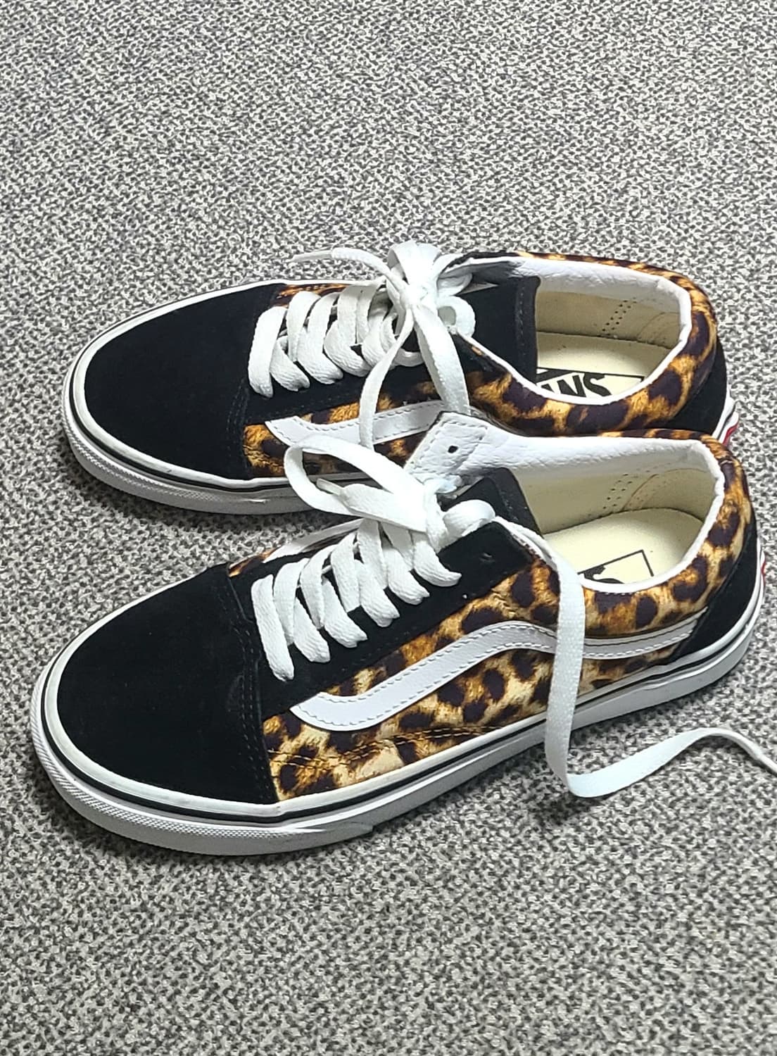 반스  해외판  레오파드 220mm  택만뗀 상태 상품이미지4