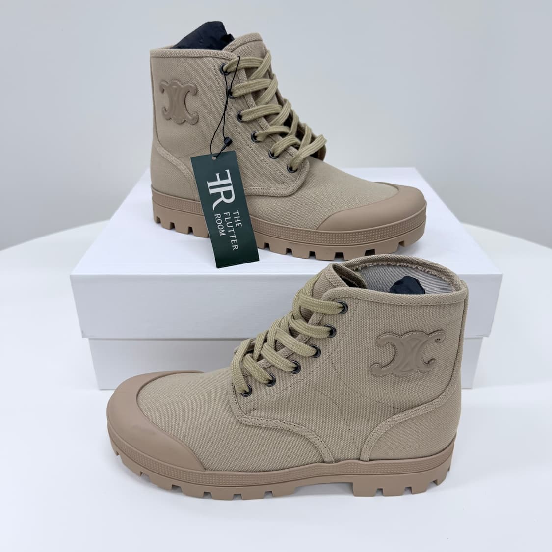 [미사용/250] 셀린느 파타판 캔버스 레이스업 부츠 샌드 베이지 상품이미지2