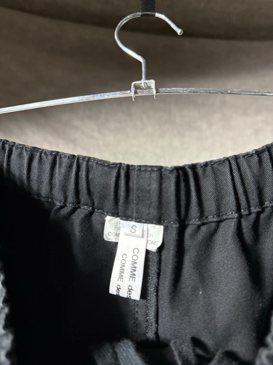 Comme des Garçons – Basic Black Skirt 상품이미지4