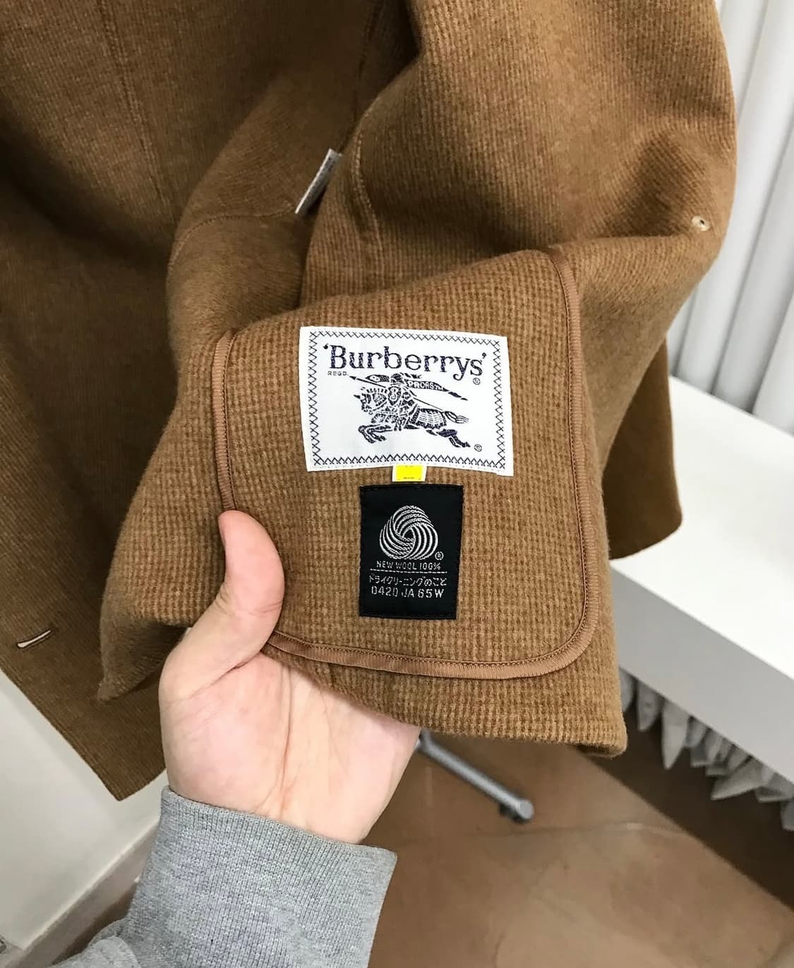 버버리 캐시미어 핸드메이드 자켓 상품이미지3