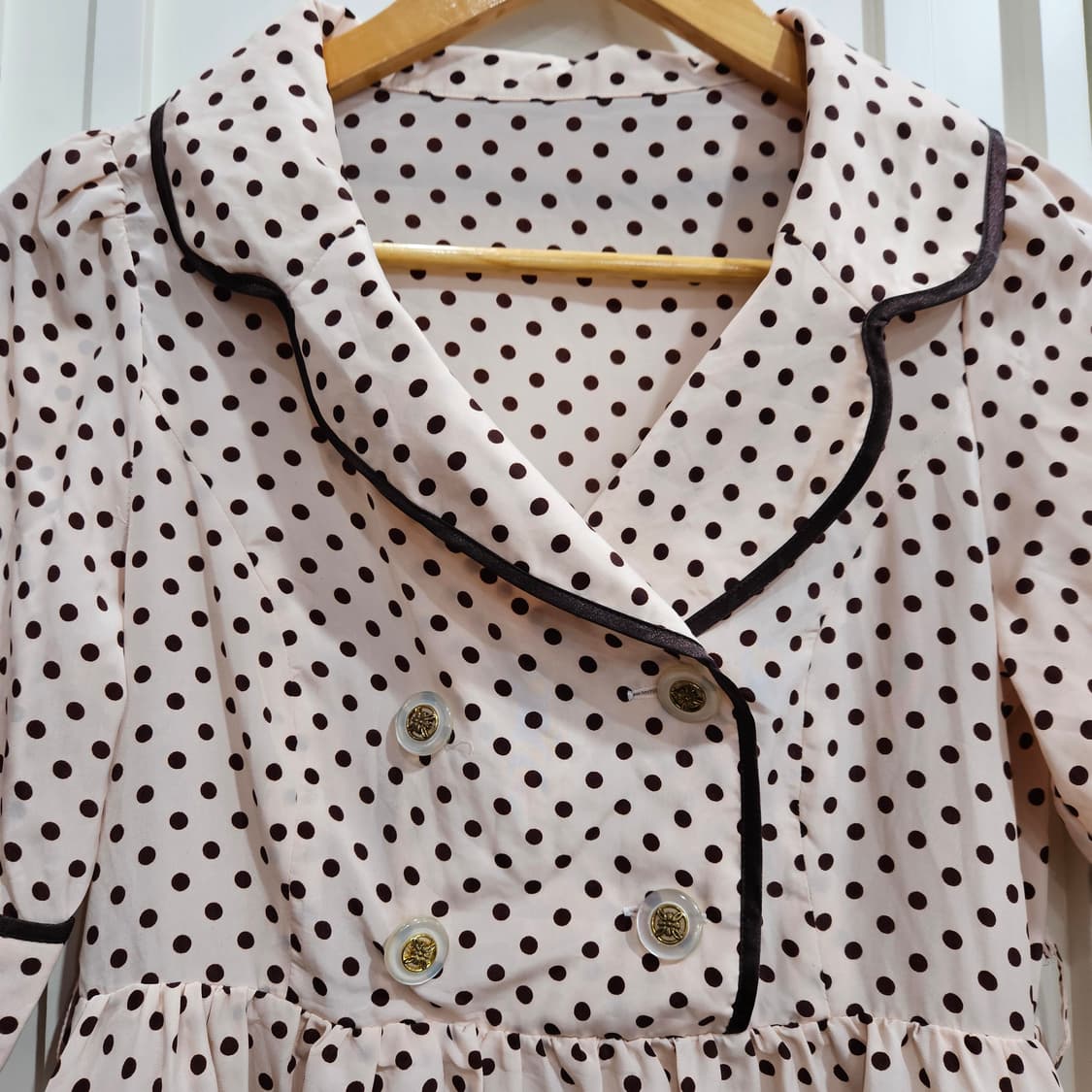 앙크루즈 핑크 도트 반팔 원피스 더블버튼 상품이미지3