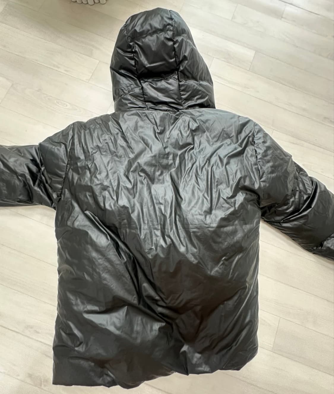 프라다 리네아 로사 패딩 상품이미지7