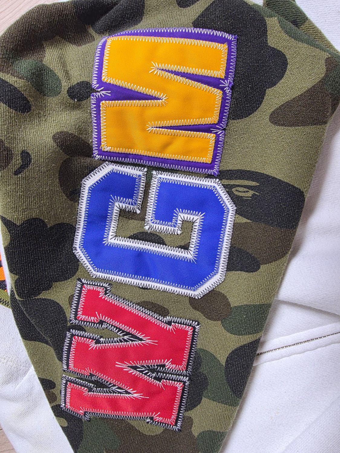 베이프 샤크후드 화이트 카모 반반 후드집업 상품이미지2