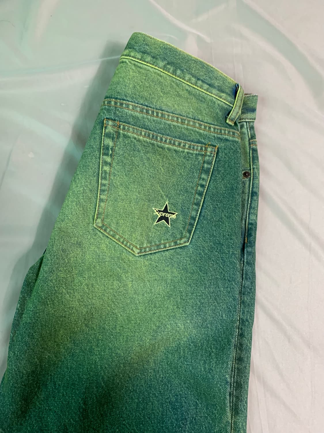 (새상품)슈프림 레귤러 진 판매 상품이미지4