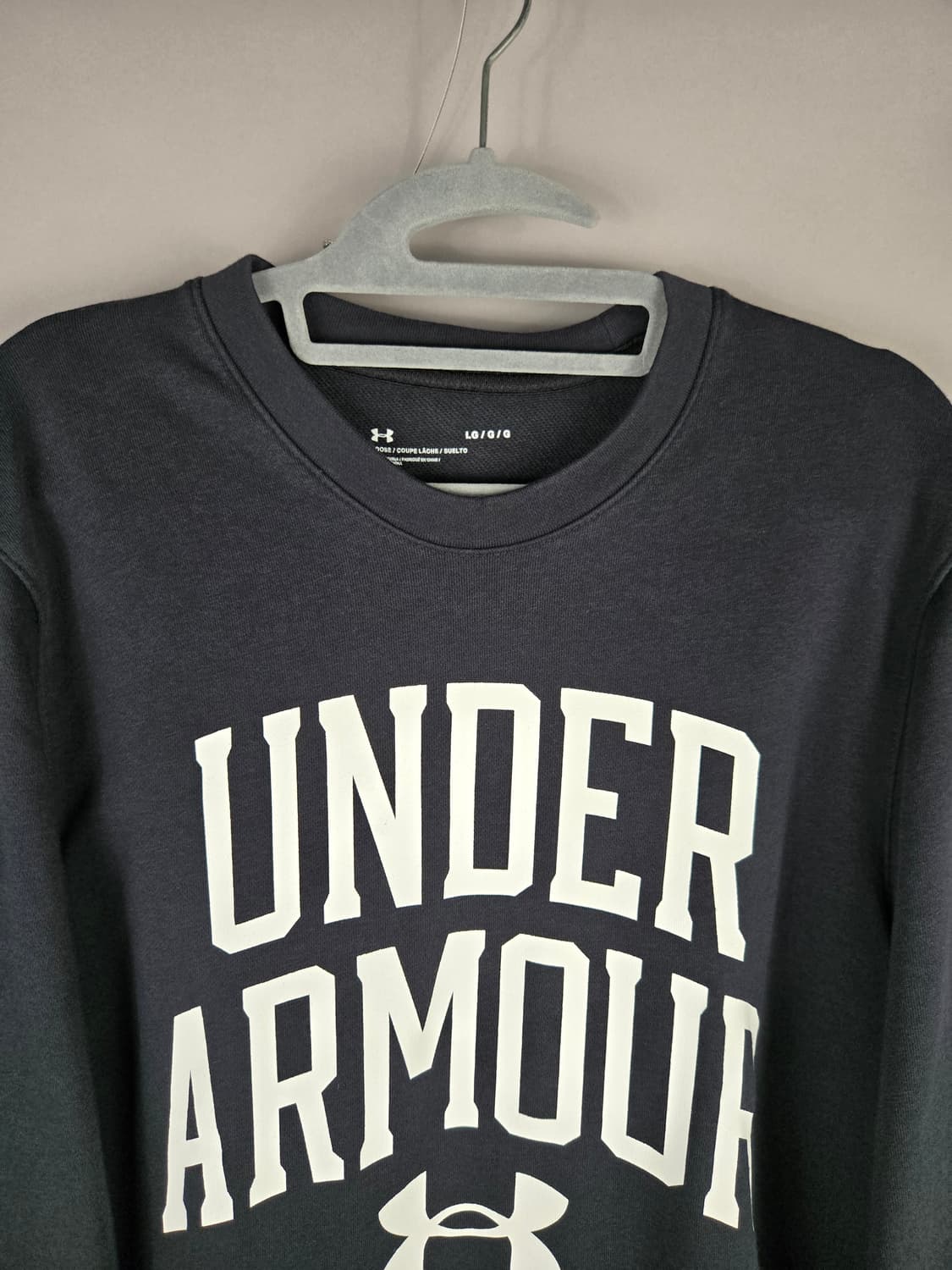 [무료배송]언더아머 L 여성 루즈핏 맨투맨 블랙에 가까운 네이비 상품이미지2