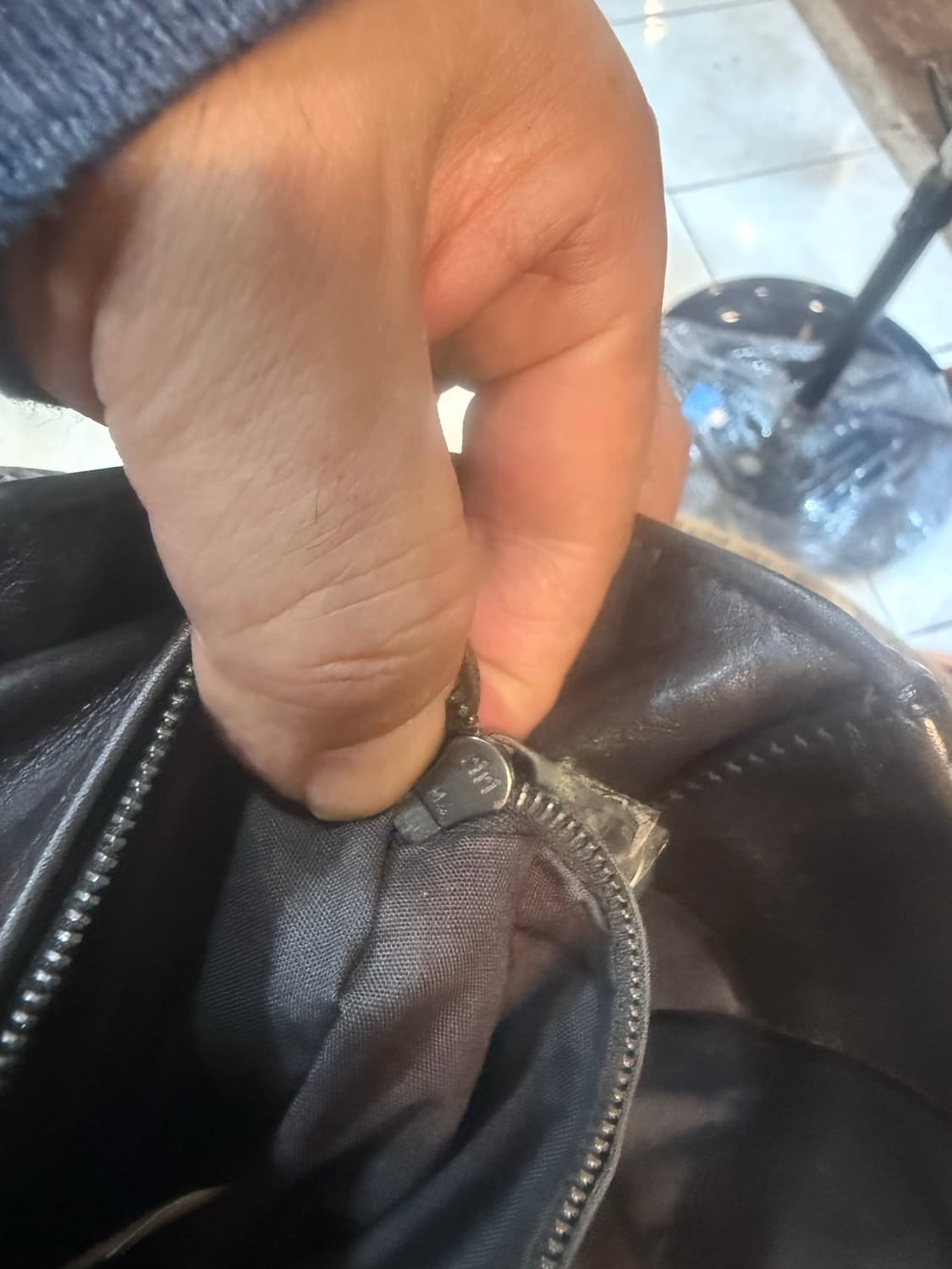 정품 보테카베네타 인트레치아토 토트백 팝니다 상품이미지7
