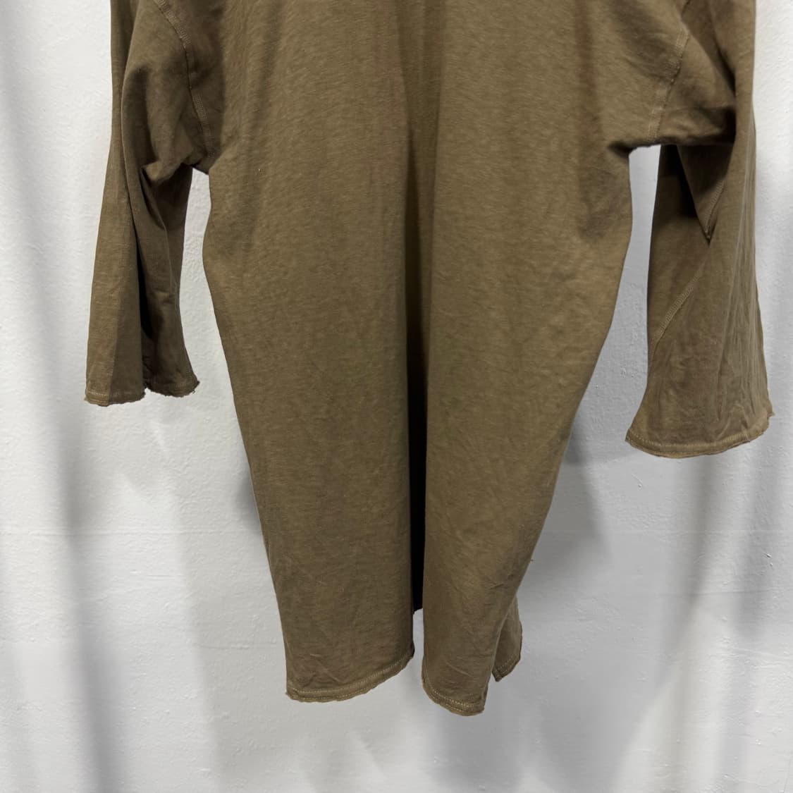 캐피탈 브이넥 밀리터리 탑  상품이미지6