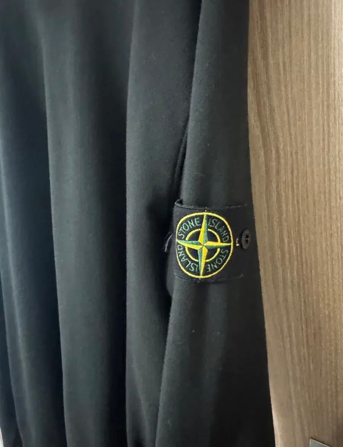 [2XL]25SS 스톤아일랜드 블랙 맨투맨 상품이미지2