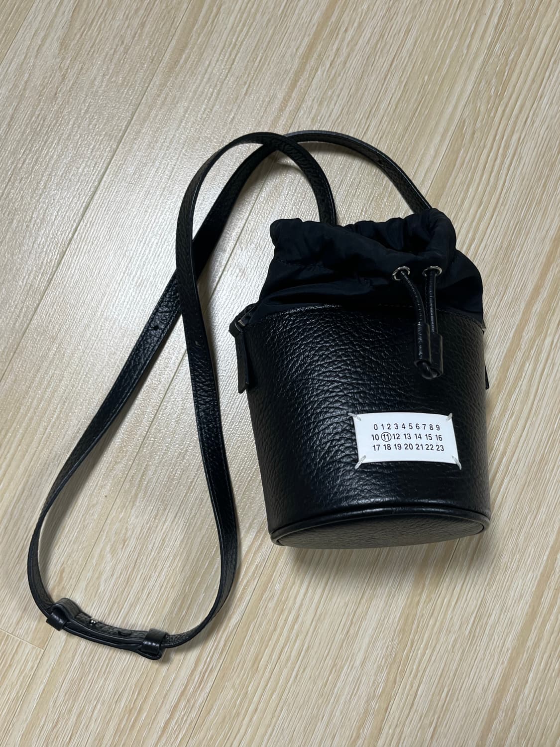마르지엘라 버킷백 상품이미지1