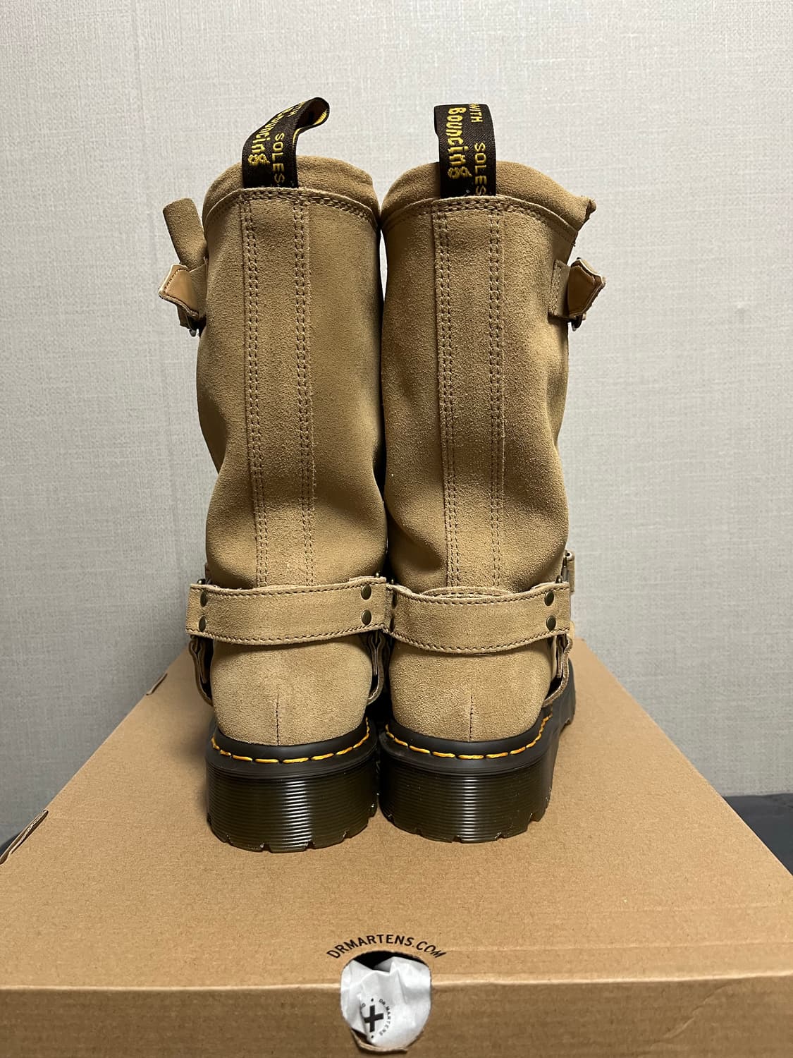 닥터마틴 애니스톤 하이 바이커 부츠 상품이미지3