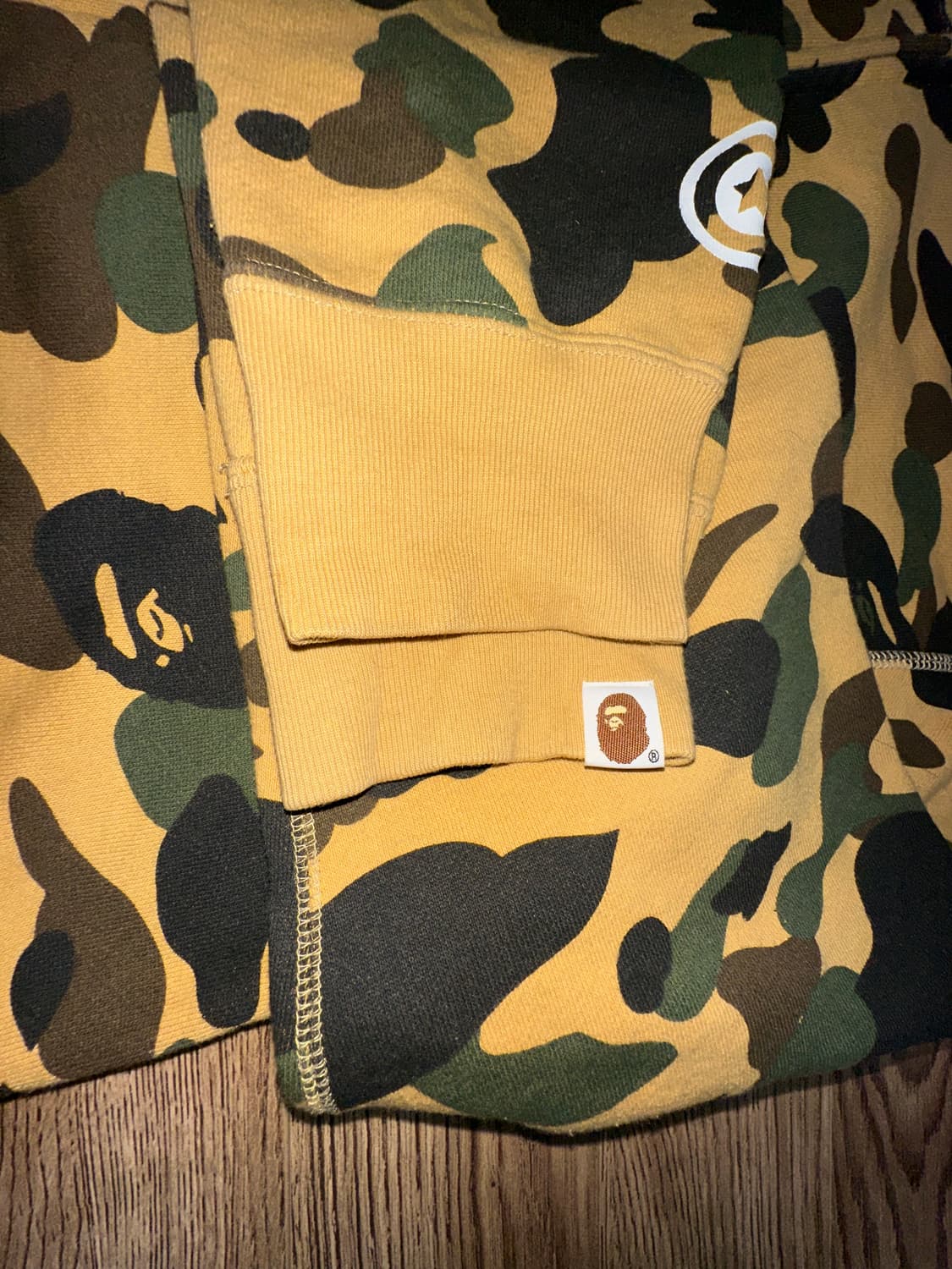 베이프 퍼스트 카모 샤크 풀 집 후드 옐로우 상품이미지3