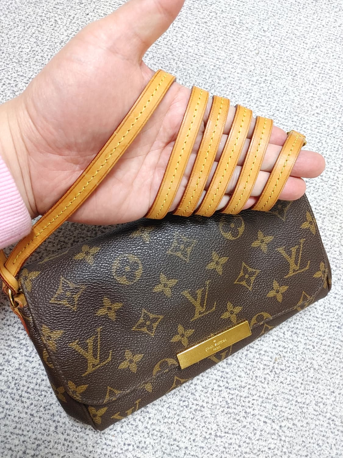 정품 루이비통 페이보릿 pm 크로스백 클러치백 상품이미지6