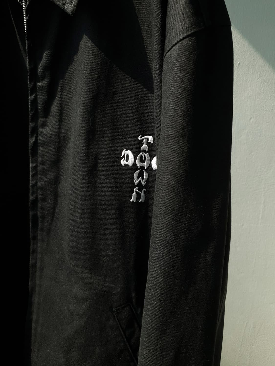 DogTown Drizzler Jacket 상품이미지7