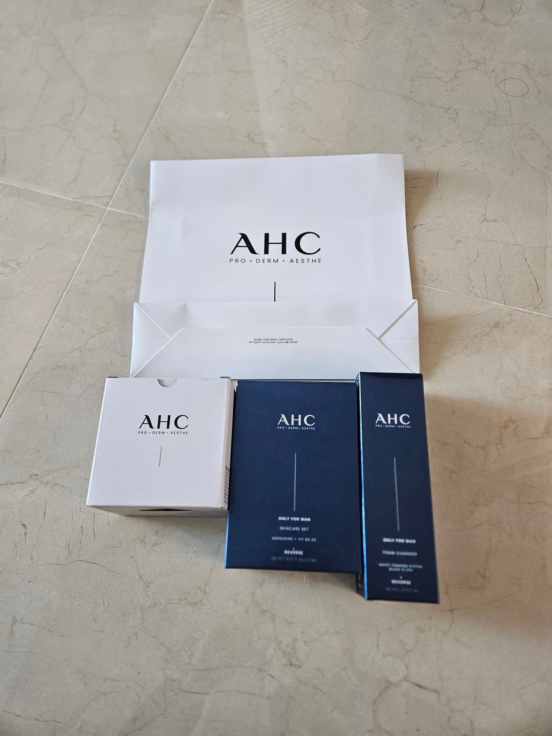 AHC 남성화장품세트 미개봉 새제품 상품이미지2