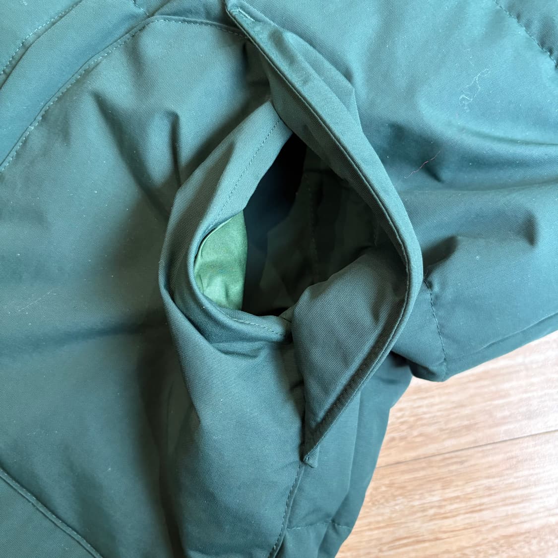 파타고니아 그린 다운 드리프트 후디드 자켓(탈부착) 상품이미지6