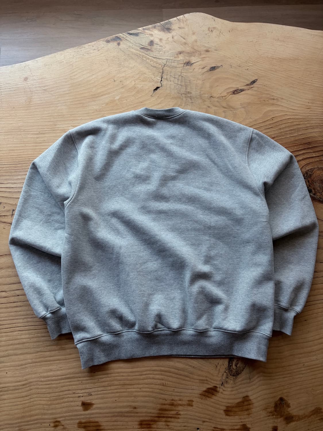 (Carhartt WIP) 칼하트 윕 자수 로고 그레이 맨투맨 상품이미지3