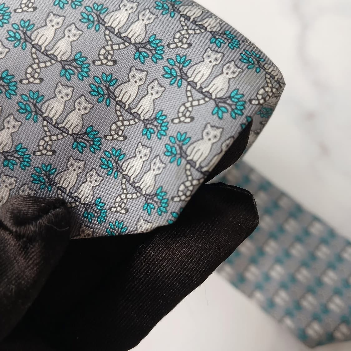 에르메스 실크 그레이 고양이 패턴 넥타이 7.8cm A등급 E948 상품이미지8