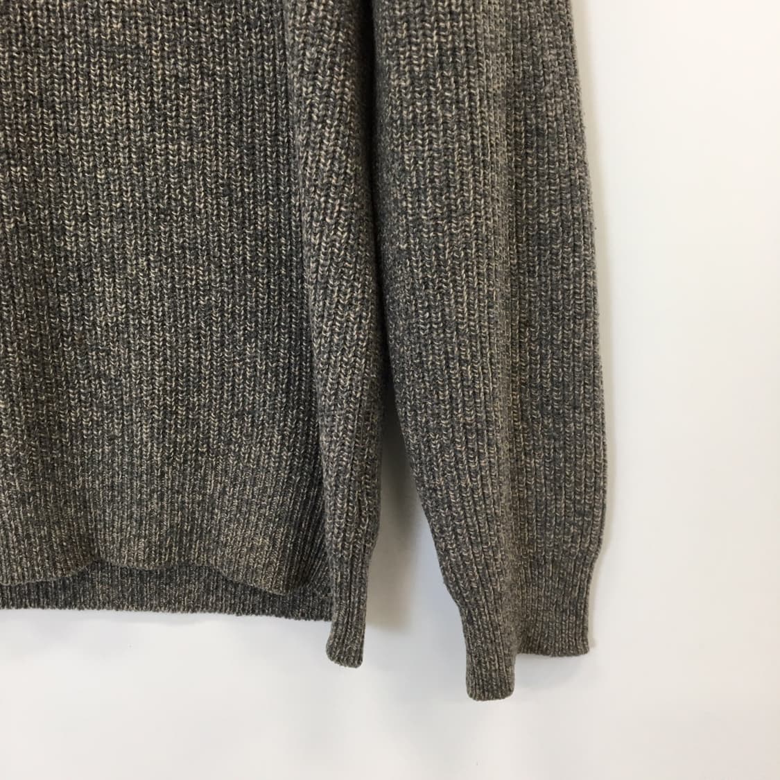 라코스테 패치로고 울 100% 연사하찌니트 105  상품이미지3