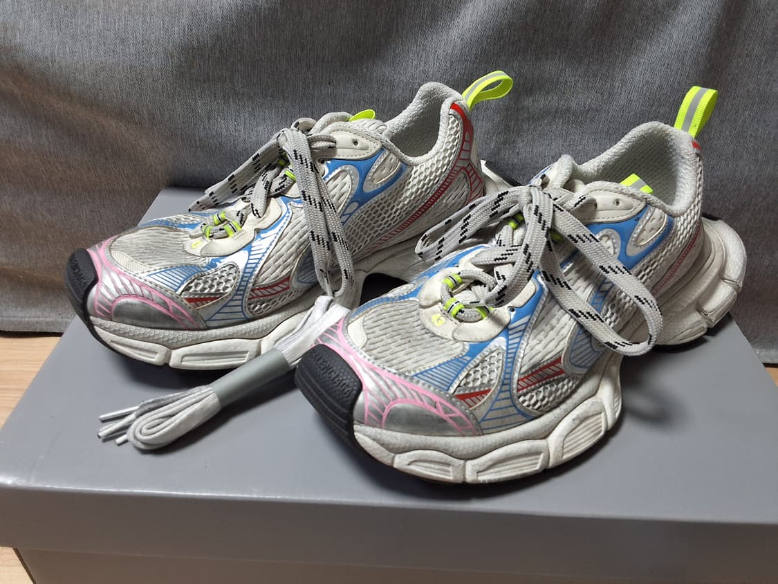 발렌시아가 3xl 스니커즈 멀티 43 상품이미지1