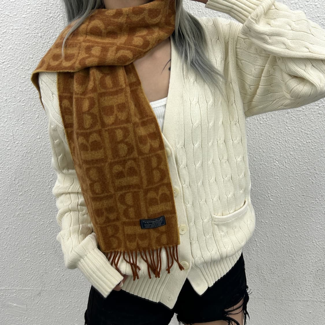 버버리 로고 베이지 캐시미어 머플러 상품이미지2