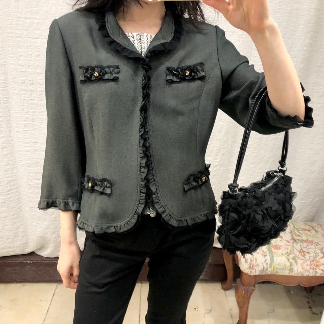 Lovely frill charcoal jacket 상품이미지1