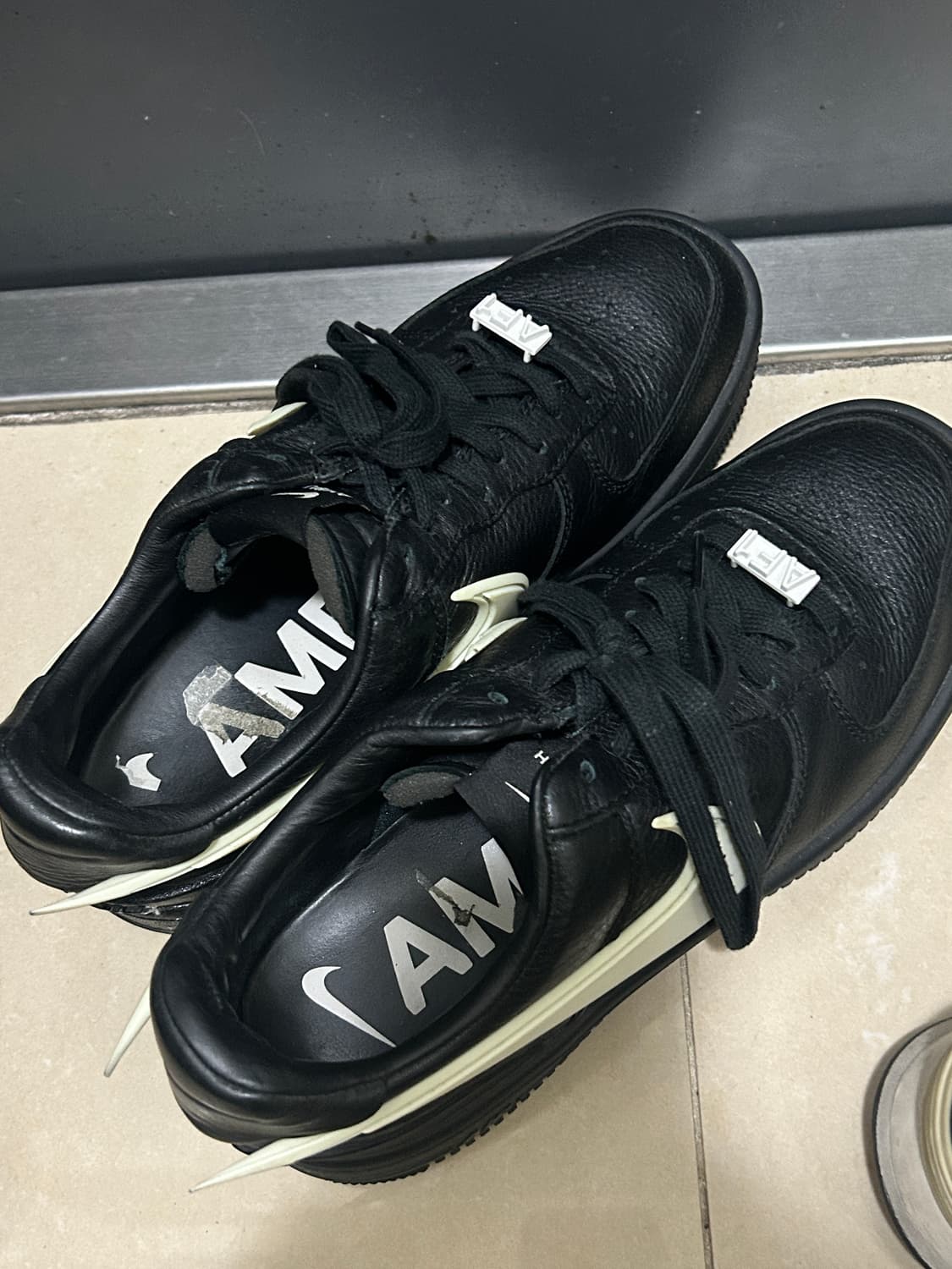 앰부쉬x나이키 에어포스 265 상품이미지2