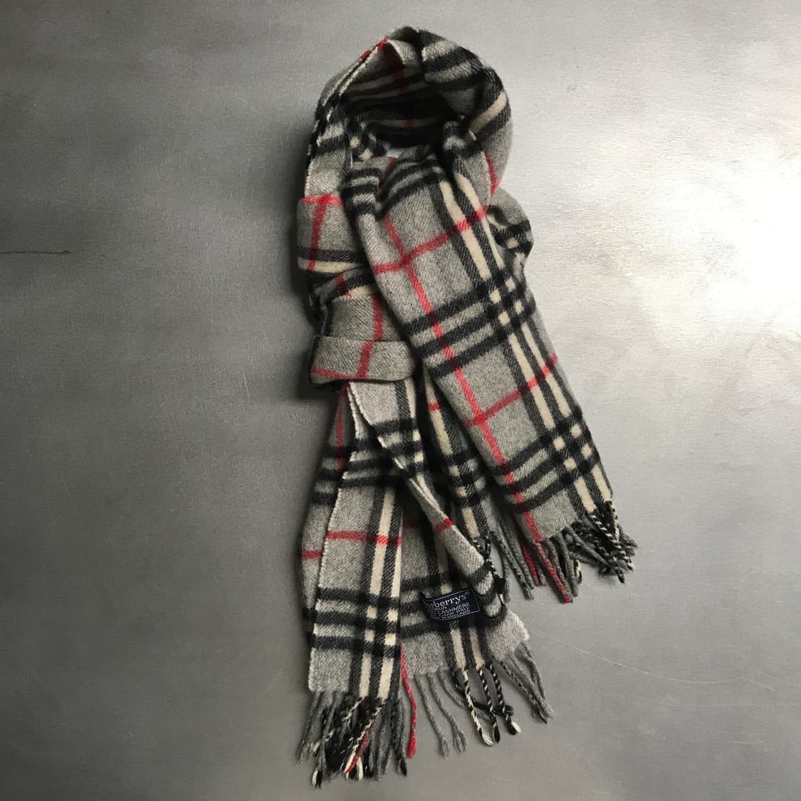 버버리 정품 캐시미어 머플러 그레이 상품이미지1