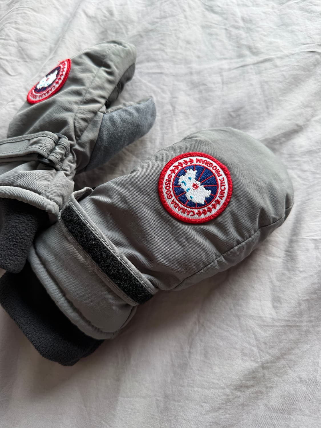 S/ 캐나다구스 로고패치 미튼 글러브 장갑 상품이미지4