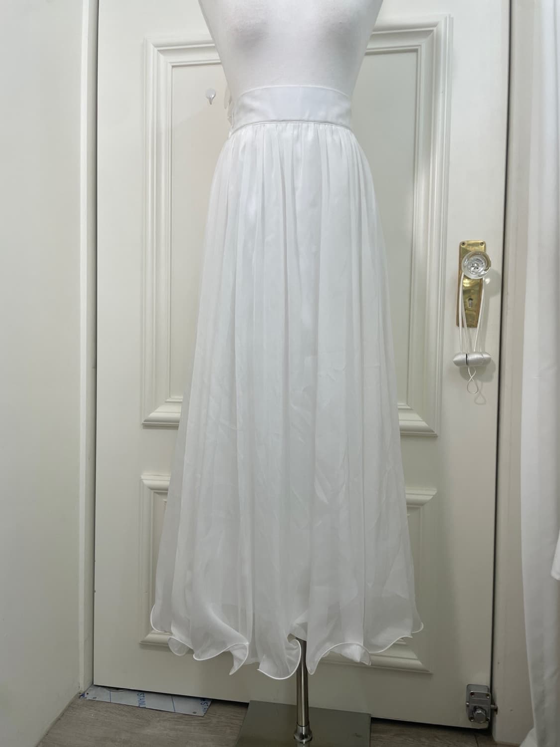 snow white shirring ruffle banding long 상품이미지4