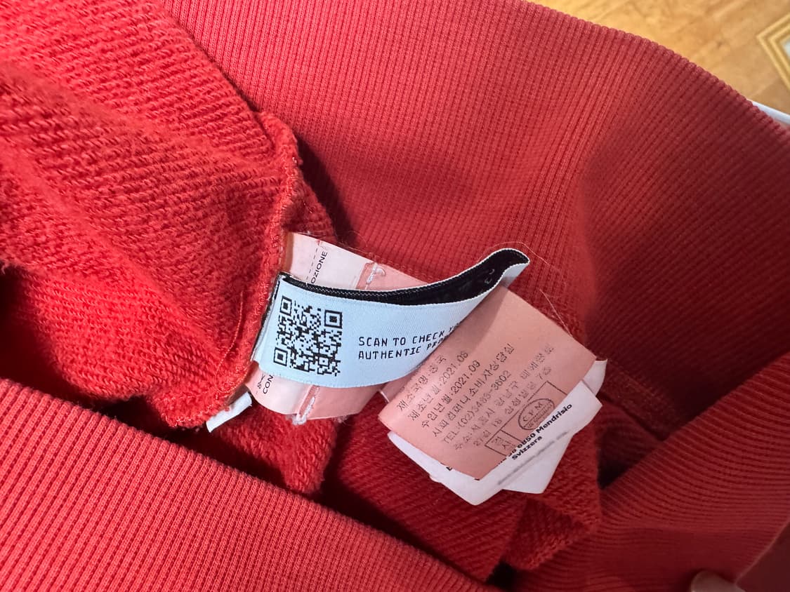 C.P. Company 렌즈 맨투맨 레드 상품이미지6