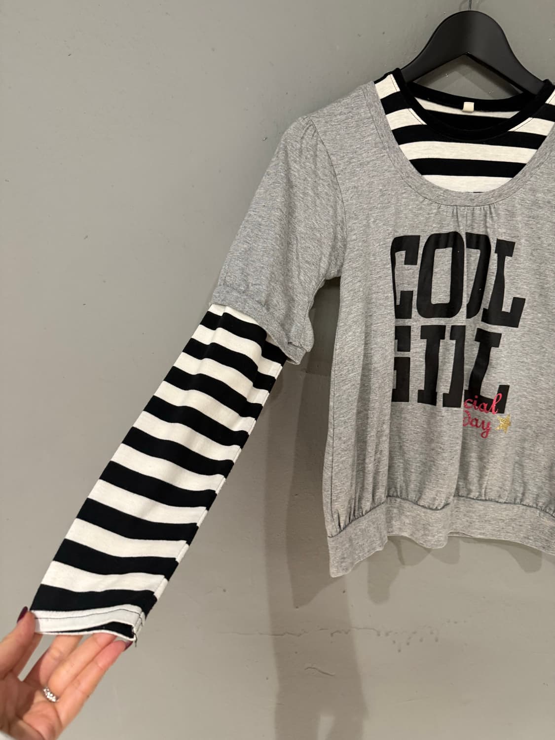 kitsch lettering layered long sleeve 상품이미지8