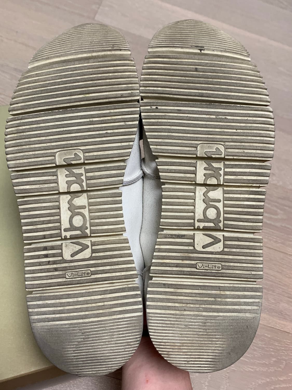 부테로 카레라 41(270)사이즈 상품이미지8