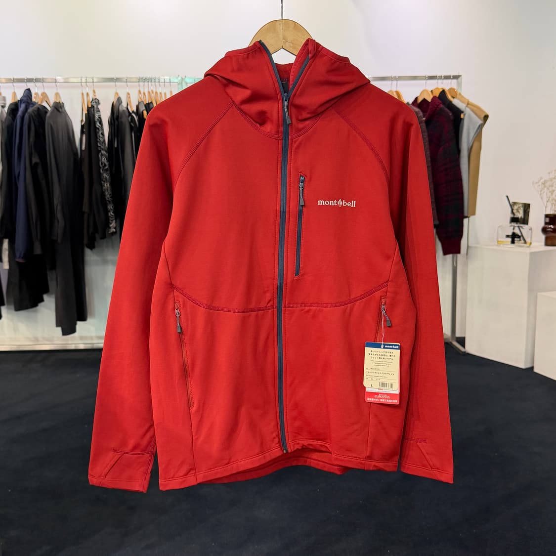 [새상품] [L] 몽벨 트레일 액션 자켓 상품이미지1