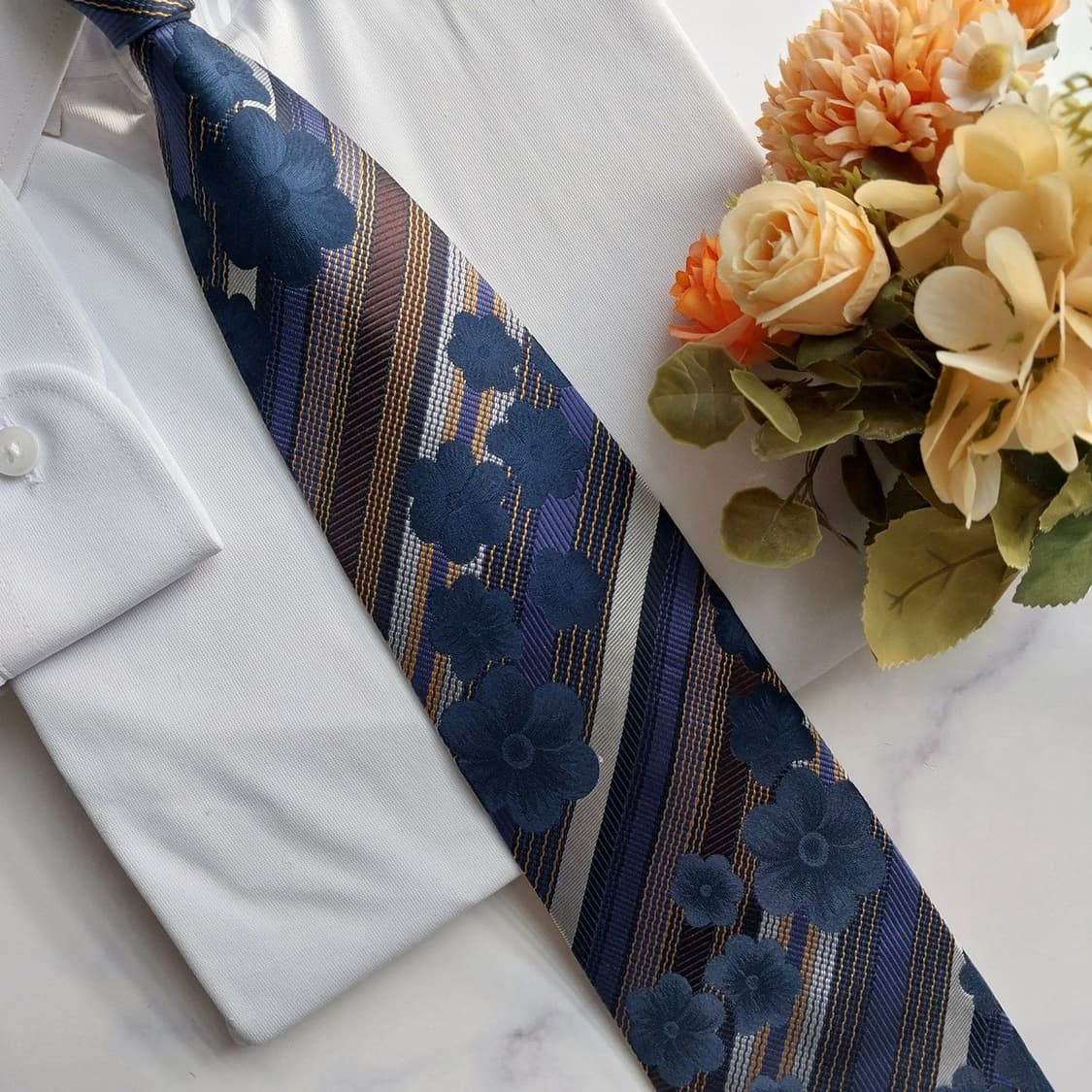 나보뜨 파리 실크 플라워 스트라이프 넥타이 9.6cm 새상품 K1459
 상품이미지8