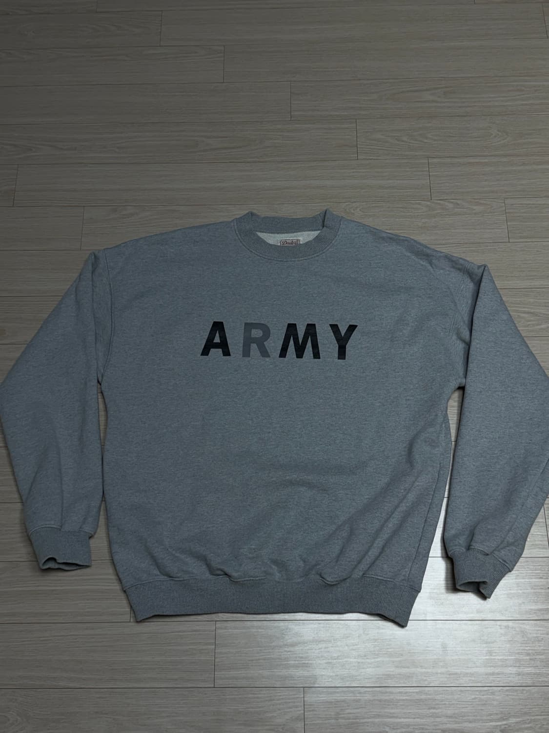 듀테로 맨투맨 ARMY 그레이 L 상품이미지1