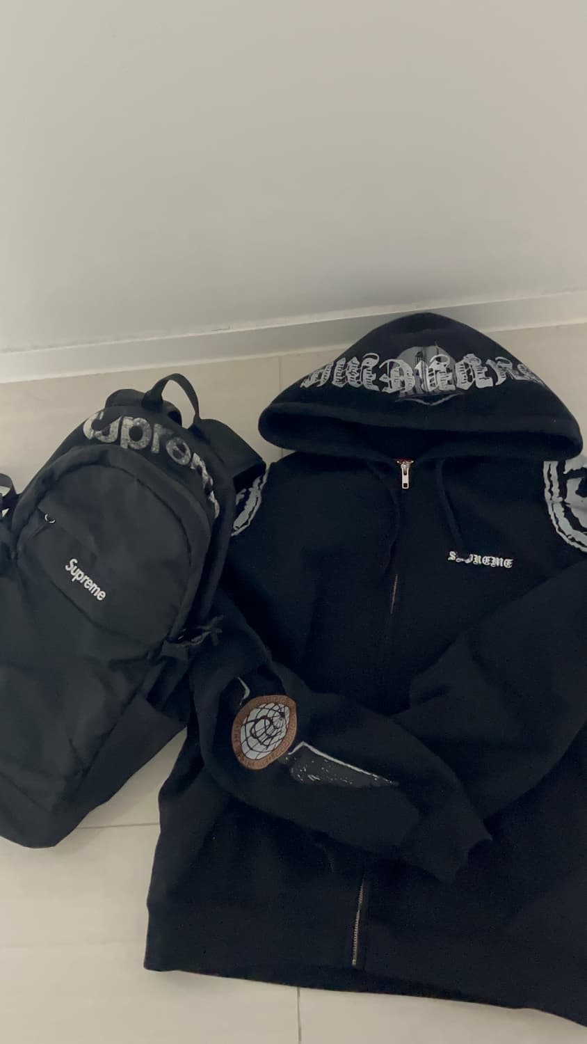 슈프림 정품 후드집업 윙스 급처 (개이쁨) 상품이미지3