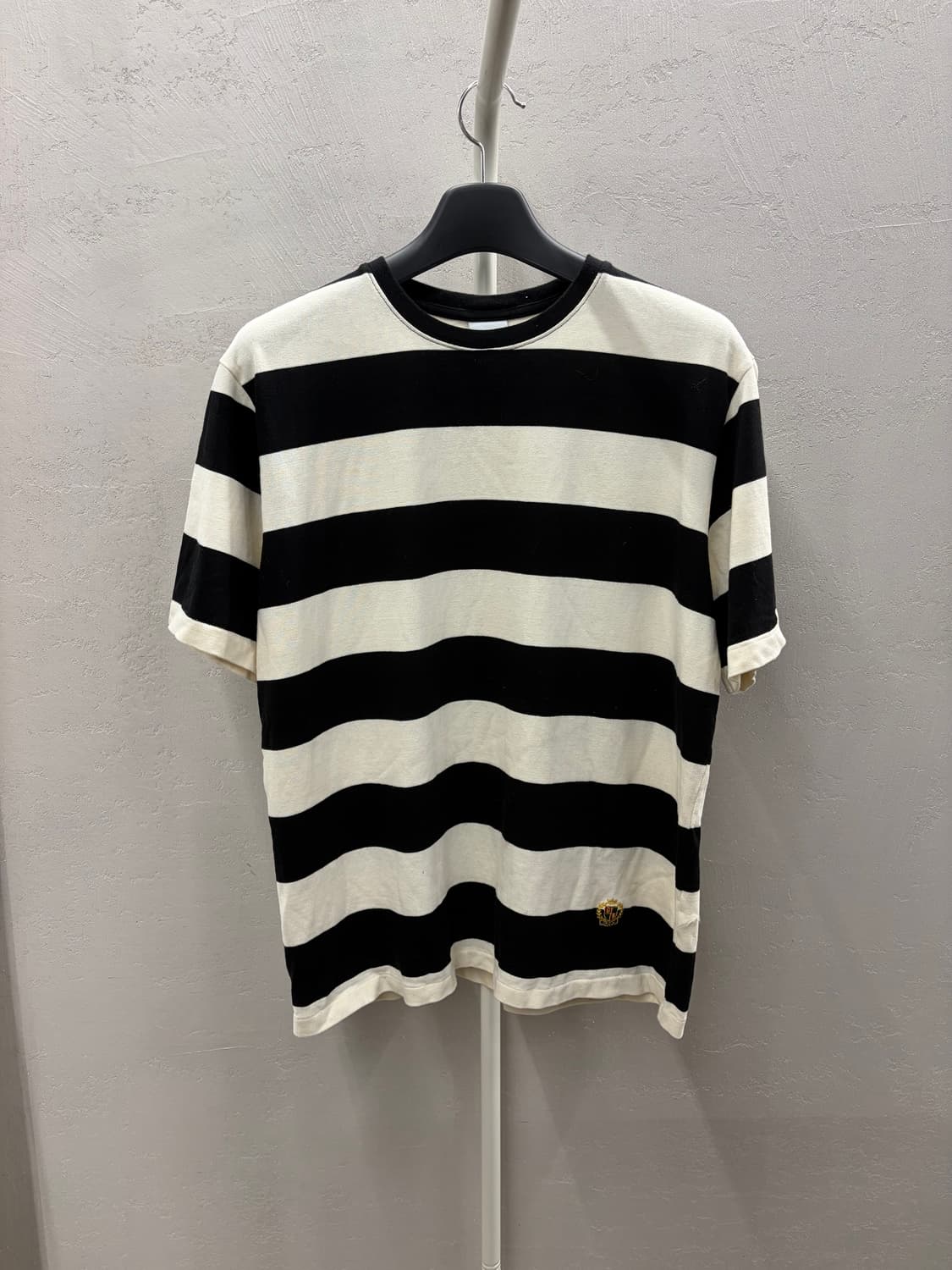 아웃스탠딩 스트라이프 티셔츠 L (블랙/화이트) 상품이미지2